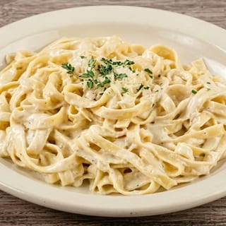 Fettuccine Alfredo